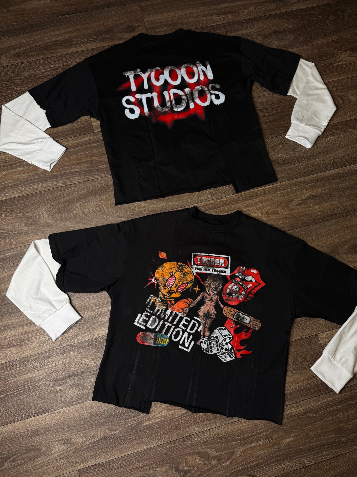 T STUDIOS TEE