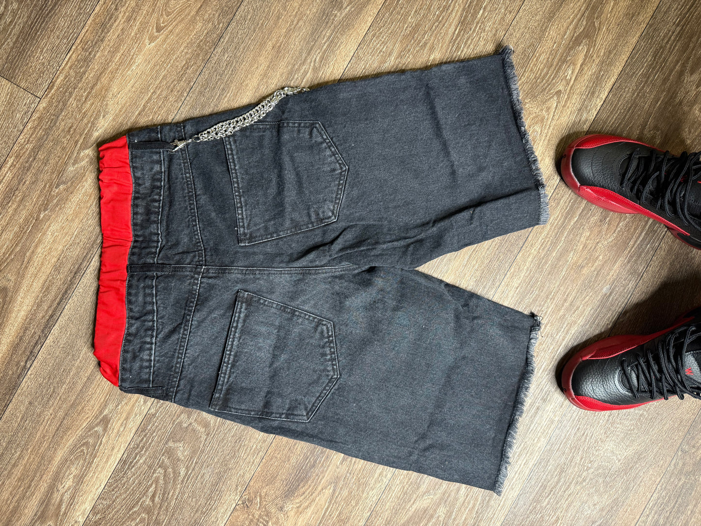 EST DOUBLE WAIST JORTS W/CHAIN