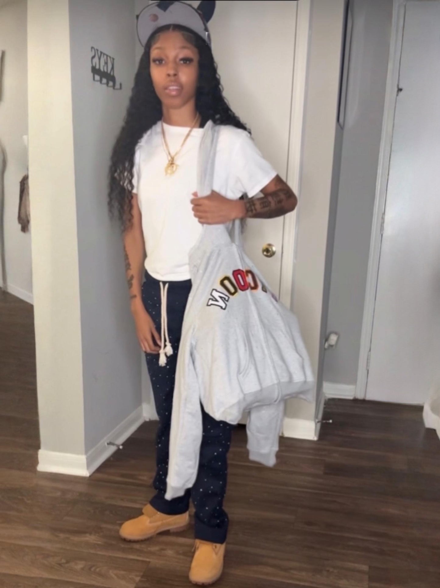 TYCOON HOODIE SHOULDER BAG