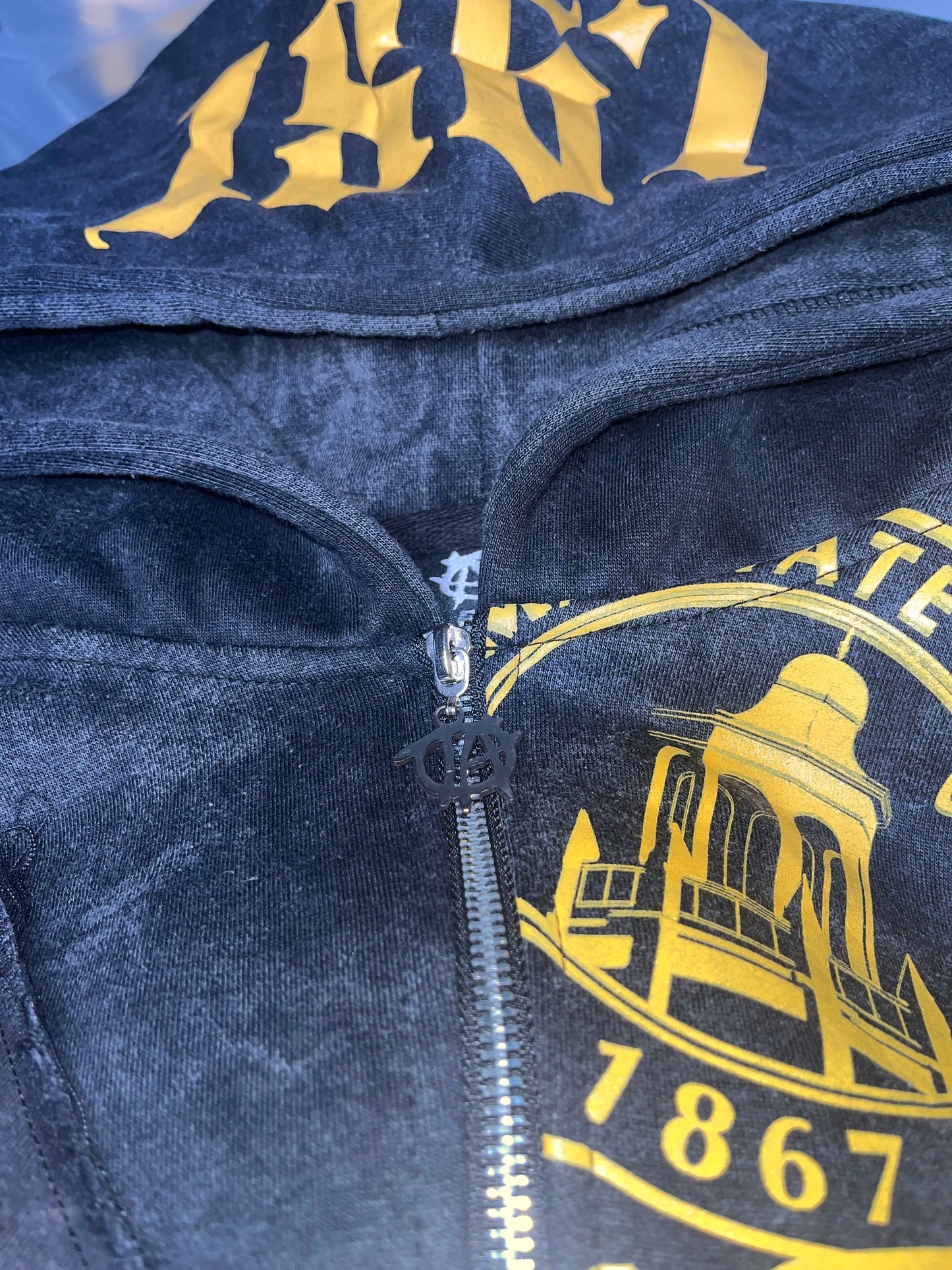 TAxHBCU ACID WASH HOODIE